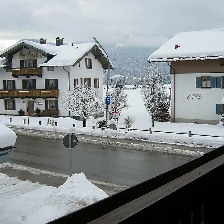 Fewo 6, Haus Zahmer Kaiser, App. 1 * Reit im Winkl