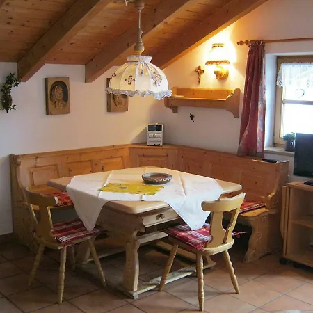 Appartement Fewo 6, Haus Zahmer Kaiser, App. 1 *